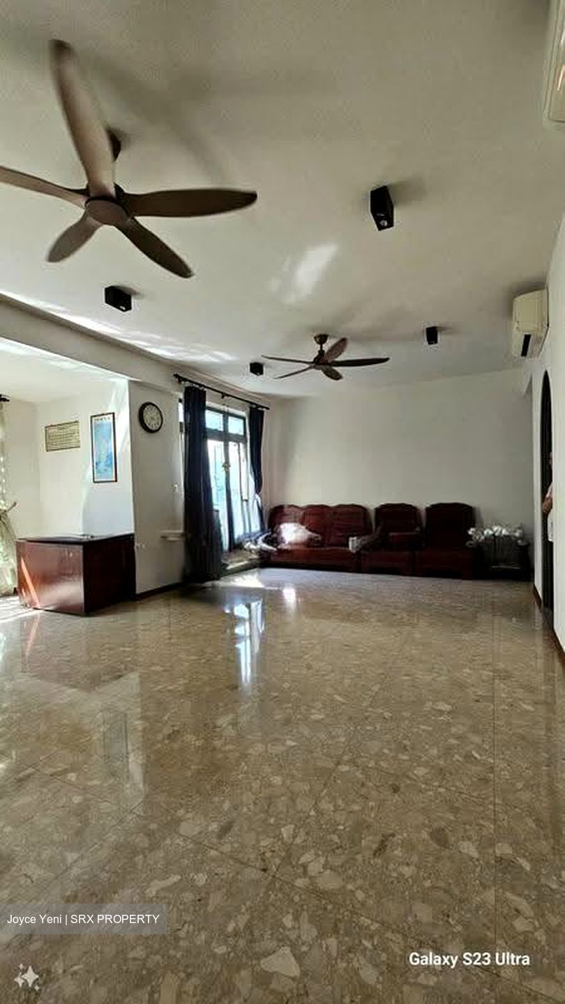 Windermere (D23), Condominium #636370031